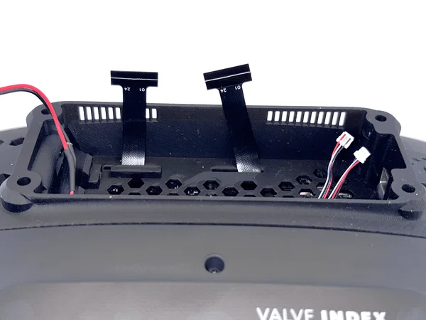 Cables sticking out about 1 cm past the edge of the frunk